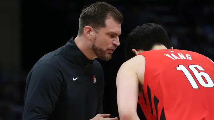开云体育下载-杨瀚森要换教练了？斯普利特基本无缘留任 利拉德已推荐新帅人选
